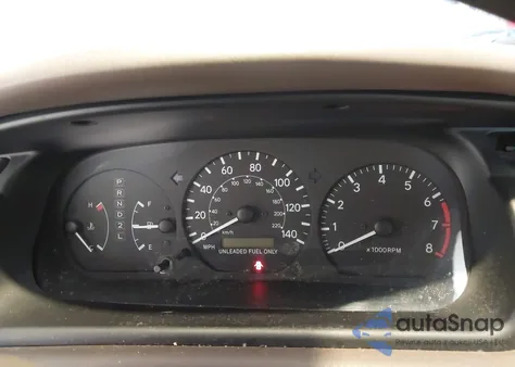 1999 Toyota Camry Le из США, поврежденный, VIN 4T1BG28K6XU916590